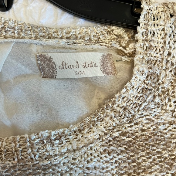 Altar’d State Sweater (Size: S/M) - Picture 4 of 11